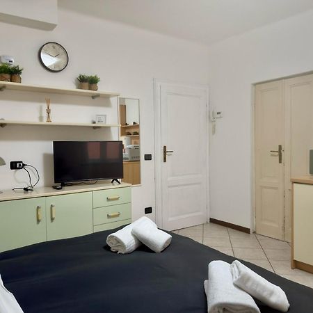 Roncati 7 Center Town Studio Apartments Bellagio Exteriér fotografie