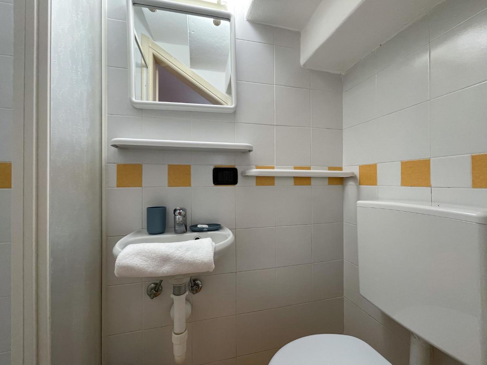 Roncati 7 Center Town Studio Apartments Bellagio Exteriér fotografie
